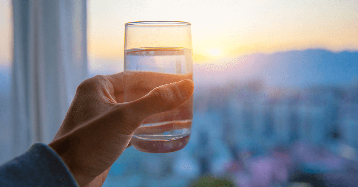 Miért érdemes egy pohár vízzel indítani a napot?